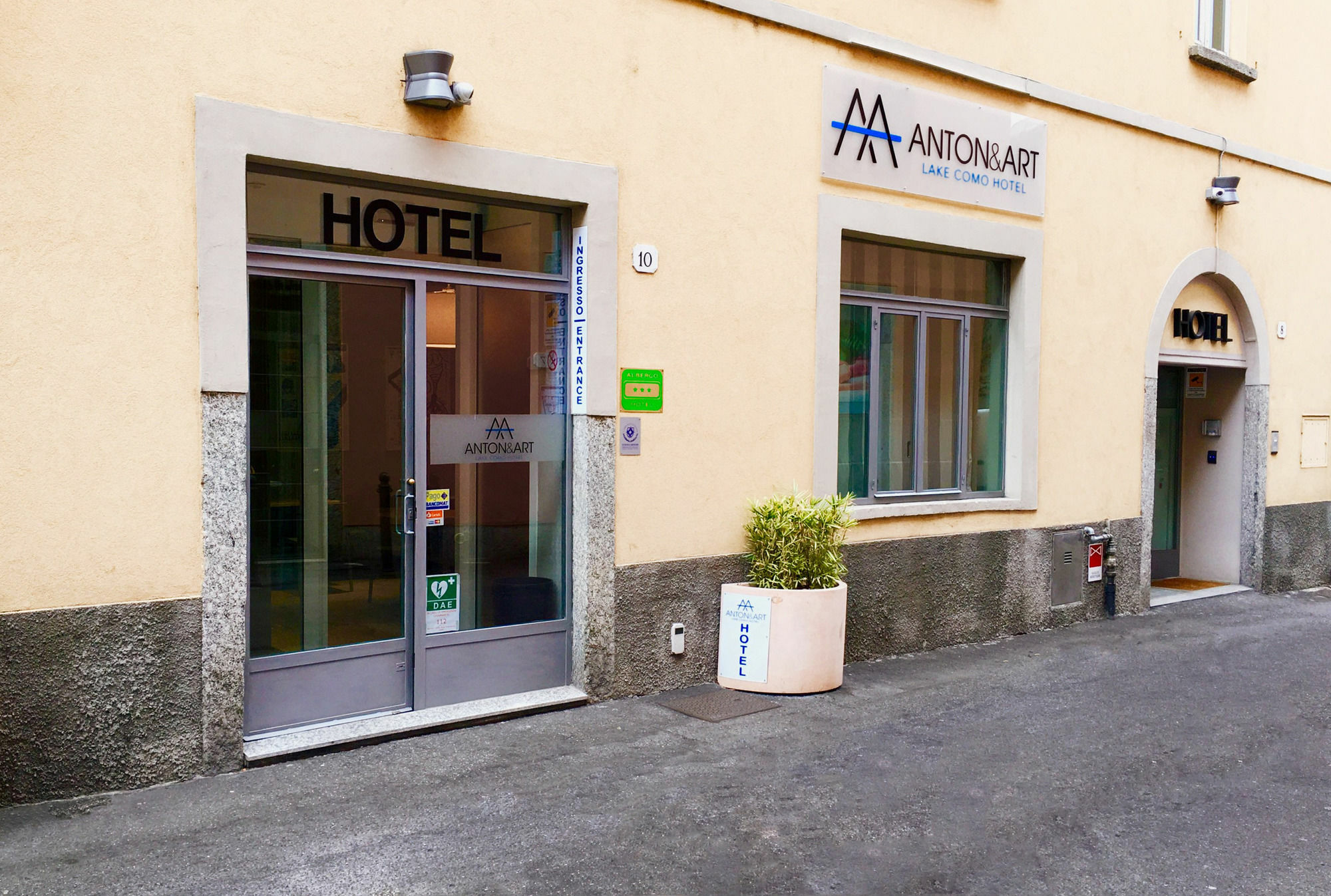 Отель Anton&Art Lake Como Экстерьер фото
